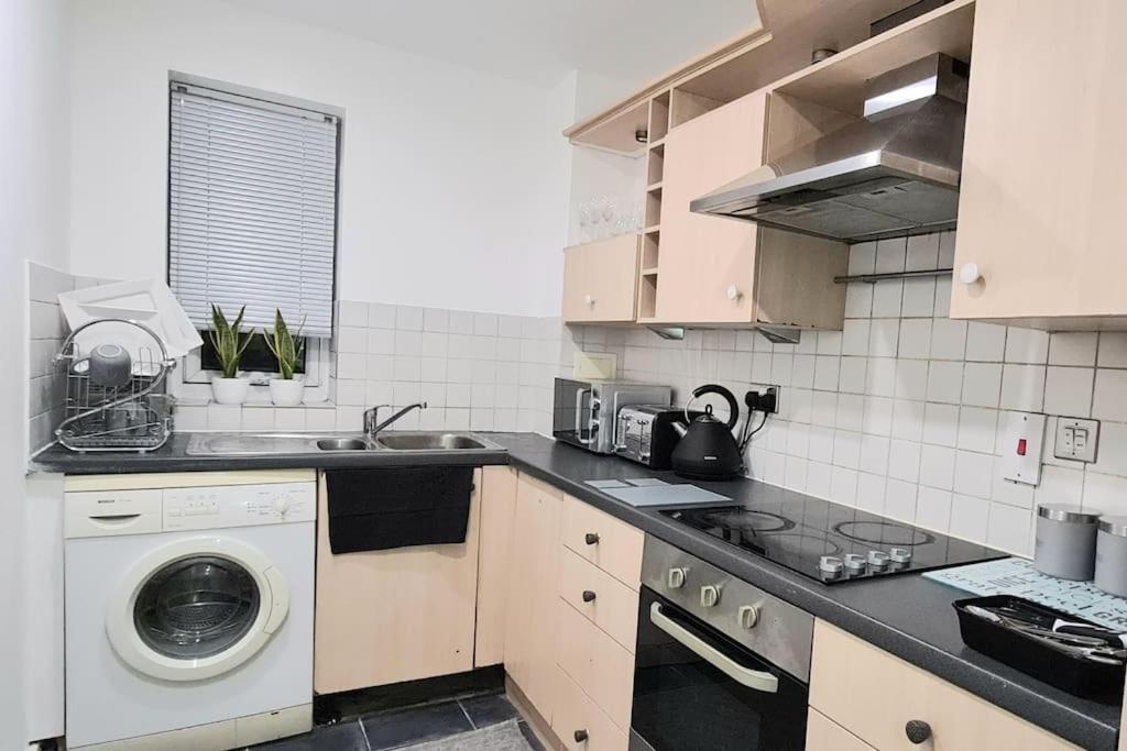 Abba Views Apartment ลอนดอน ภายนอก รูปภาพ